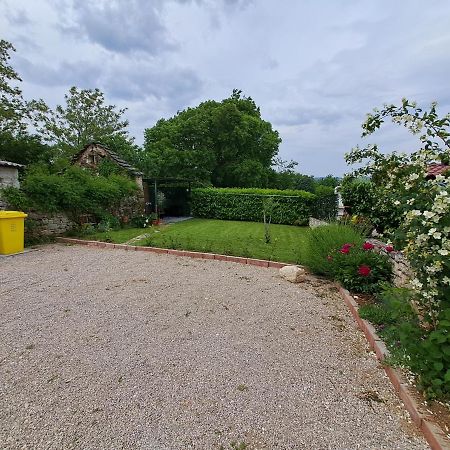 Guesthouse Marija Potpićan Екстериор снимка
