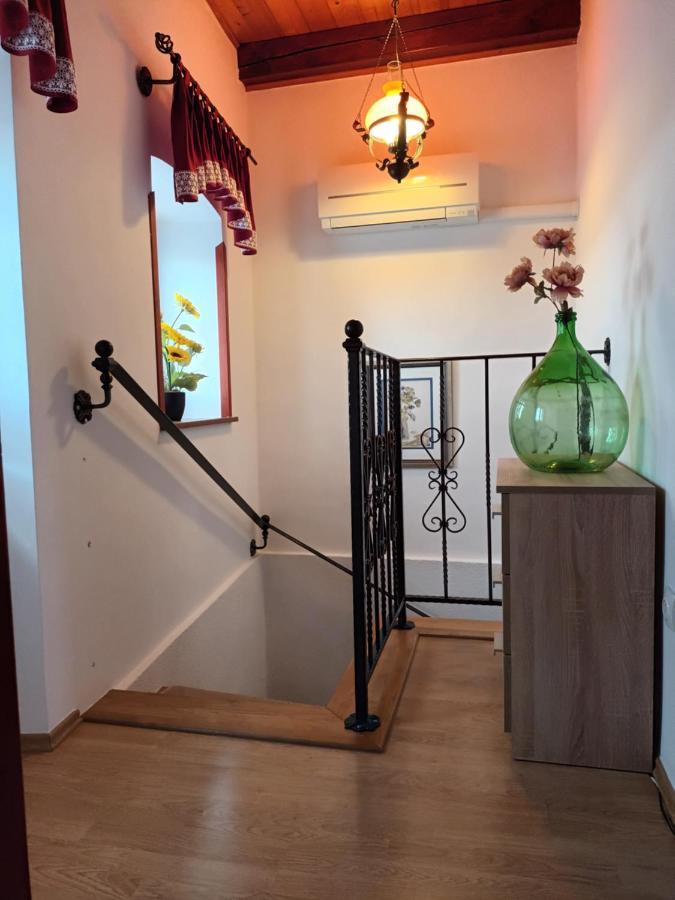 Guesthouse Marija Potpićan Екстериор снимка