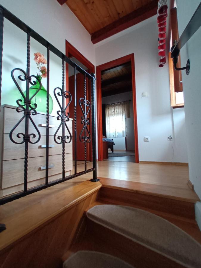 Guesthouse Marija Potpićan Екстериор снимка